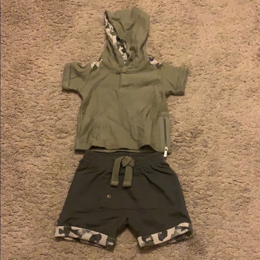Adorable camouflage set